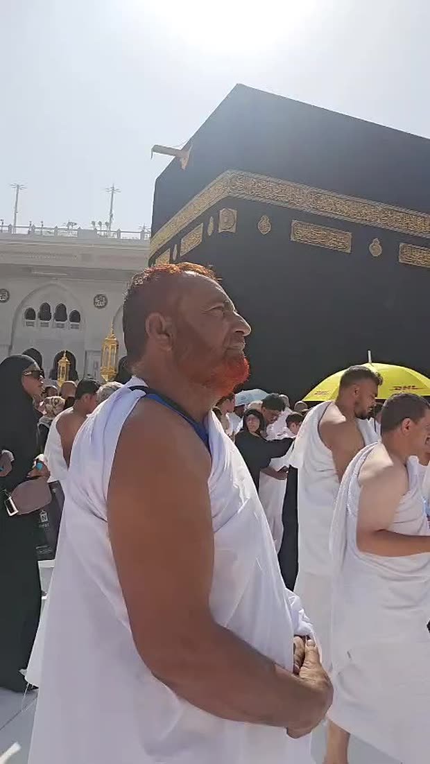 The Kaaba in Masjid al-Haram, photographed on a Madni Tour departure